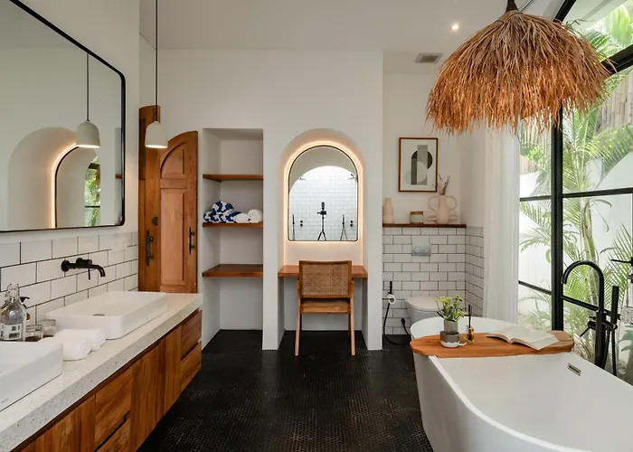 Luxury 3br Pool | Bingin 別荘 *