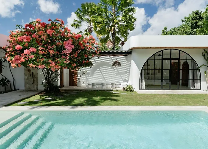 別荘 Luxury 3br Pool | Bingin