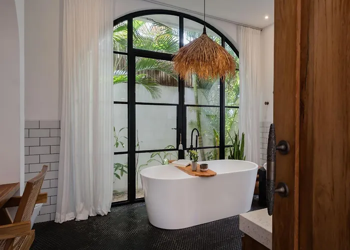 Luxury 3br Pool | Bingin ウルワツ